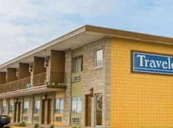 Travelodge by Wyndham Bloomington