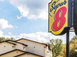 Super 8 by Wyndham Stroudsburg
