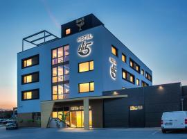 Hi5-Hotel Seiersberg Tourism House