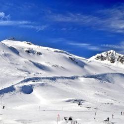 Hintertux Glacier Tourism House
