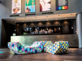 Motel One Wien Westbahnhof Tourism House