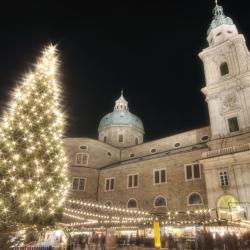 Salzburg Christmas Market, Salzburg Tourism House