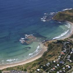 Phillip Island Tourism House