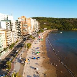 Hill's Beach, Guarapari Tourism House