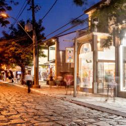 Stones Road, Búzios Tourism House