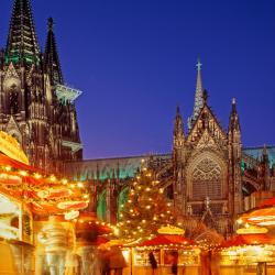 Cologne Christmas Market, Cologne Tourism House