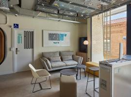 Hostelfly Tourism House