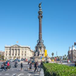 Plaza Espanya, Barcelona Tourism House