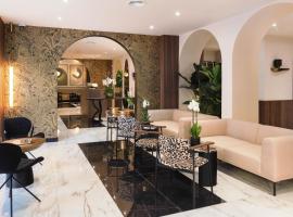 Hotel Khla Nice Tourism House
