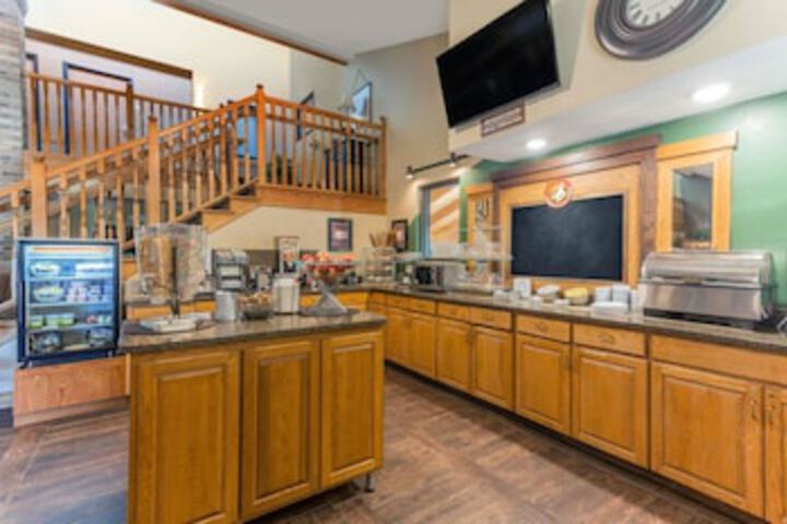 AmericInn By Wyndham White Bear Lake St. Paul - thumb 0