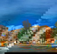 Days Inn  Suites by Wyndham Airport Albuquerque - Tourism House