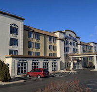 Baymont by Wyndham Rockford - Tourism House