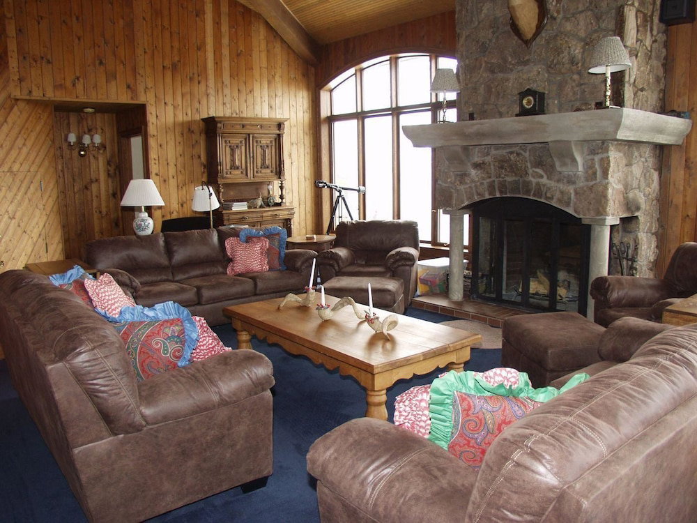 201 Edgewood Ln (203151-1719) - 5 Br Home - thumb 5