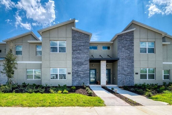 Beautiful 4 Bedrooms Villa At Champions Gate - thumb 1