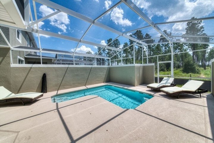 Beautiful 4 Bedrooms Villa At Champions Gate - thumb 2