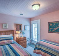 Lakefront Hopatcong House w / Large Porch  Dock - Tourism House