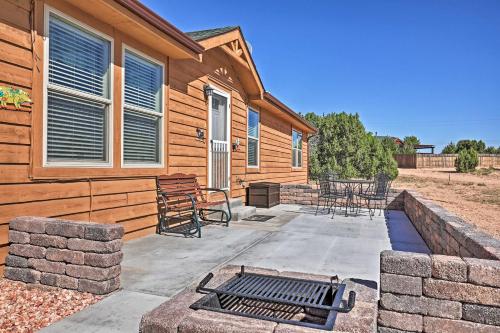 Eco Conscious Cedar City Cabin W / Deck & View - thumb 4