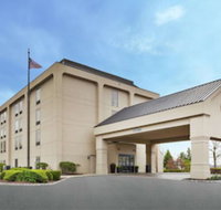 Hampton Inn Clinton - Tourism House