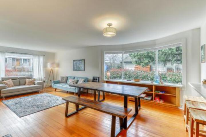 Sunny Green Lake Getaway - thumb 3