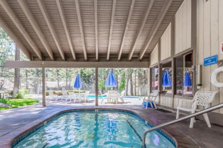 New Listing! Horizons 4 Condo W / Pool & Hot Tub Condo - thumb 1