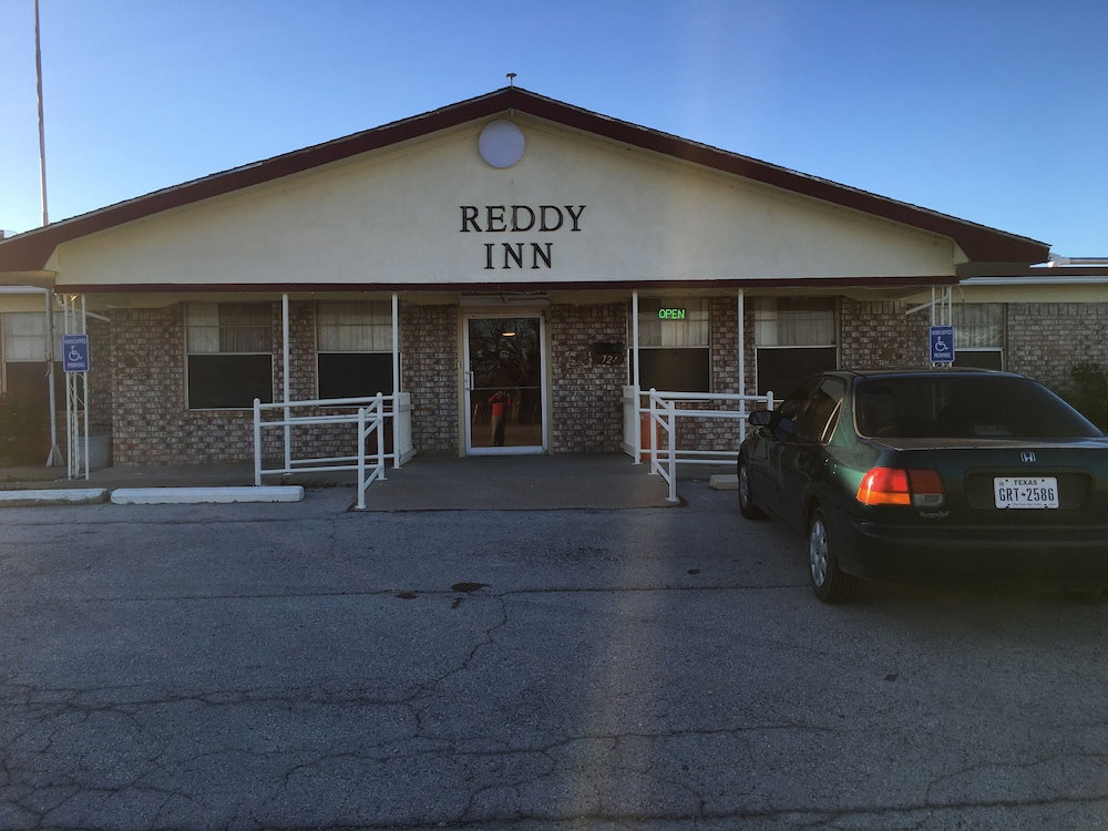 Reddy Inn And Suites - thumb 0