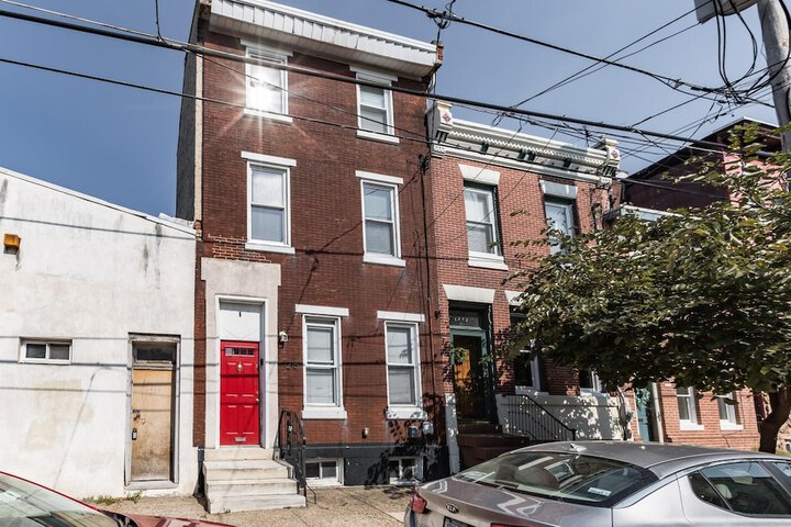 1215 E Columbia - thumb 2