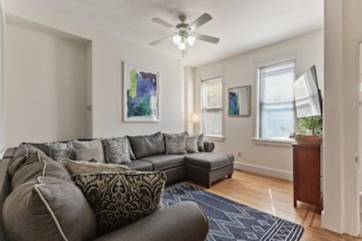 1215 E Columbia - thumb 0