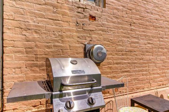 The Old Mayors House - thumb 6