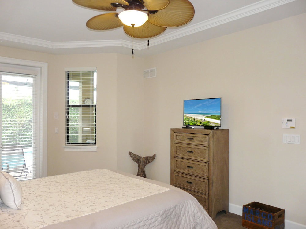 1550 Galleon Avenue - thumb 4