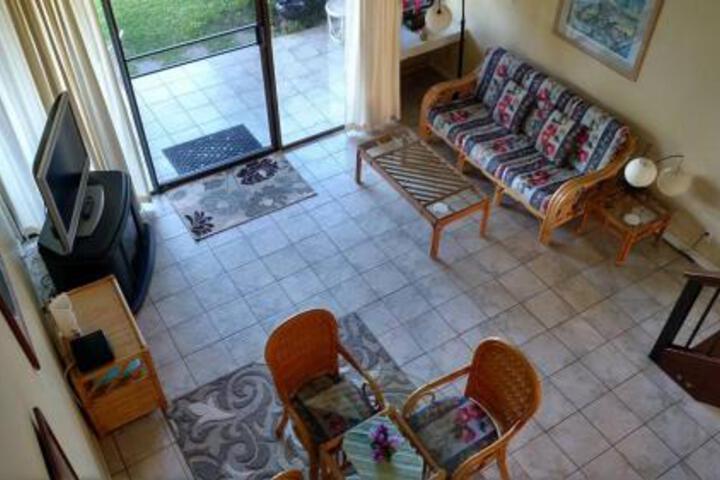 Hale Lilly Condo - thumb 2