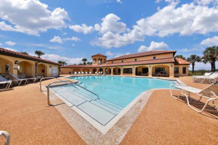 Surf Club Condos - thumb 5