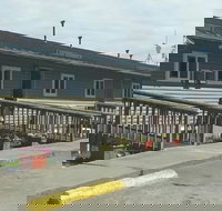 Beluga Lake Lodge - Tourism House