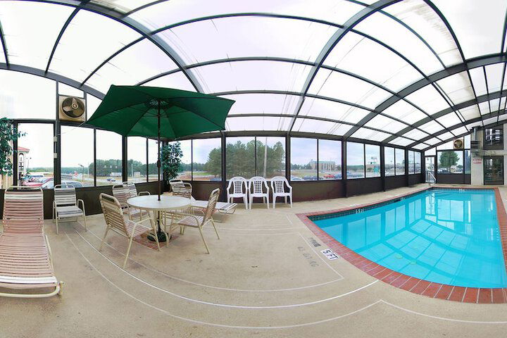 Quality Inn & Suites Morrow Atlanta South - thumb 6