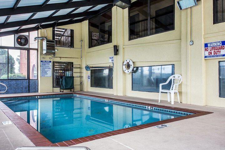 Quality Inn & Suites Morrow Atlanta South - thumb 4