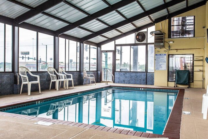 Quality Inn & Suites Morrow Atlanta South - thumb 5