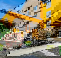 Quality Inn  Suites Abingdon - Tourism House