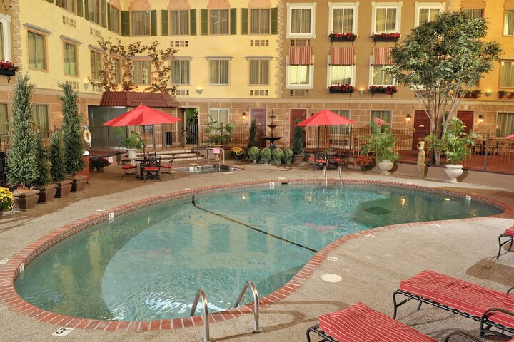 Best Western Plus White Bear Country Inn - thumb 6