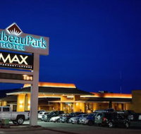 Mirabeau Park Hotel  Convention Center - Tourism House