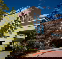 Renaissance Newark Airport Hotel - Tourism House