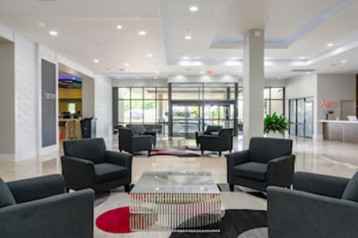 Harborside Hotel - thumb 0