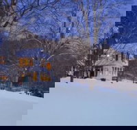 Arlington's West Mountain Inn - Tourism House