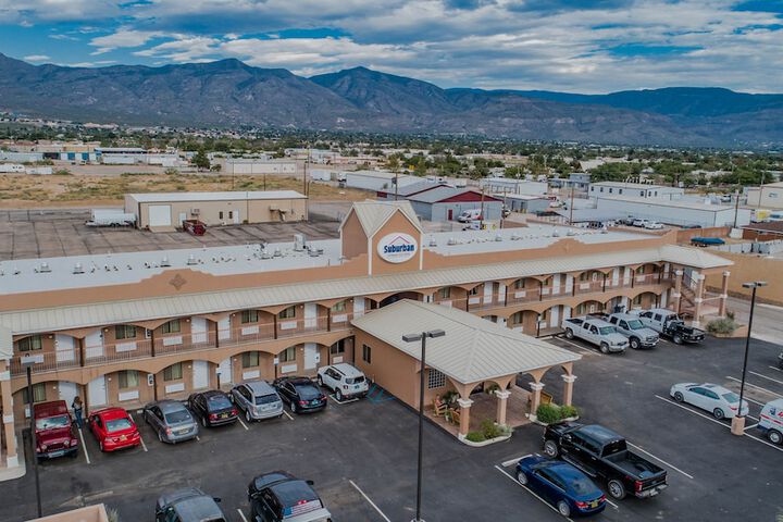 Suburban Extended Stay Hotel - thumb 2