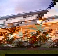 Ka'awaloa Plantation Bed  Breakfast - Tourism House