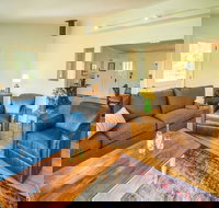 Hill Farm Inn - Tourism House