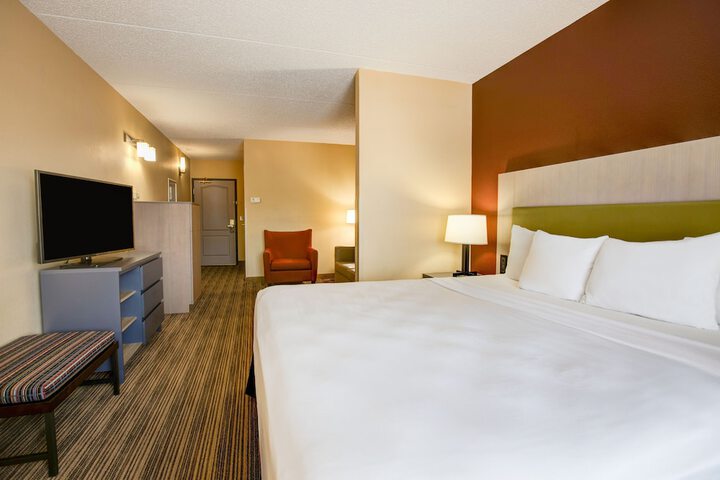 Comfort Inn & Suites St. Paul Northeast - thumb 6