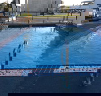 Budget Inn And Suites - Tourism House