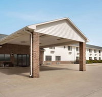Super 8 by Wyndham Bethany MO - Tourism House