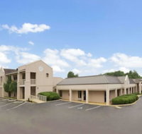 Days Inn by Wyndham Alexander City - Tourism House