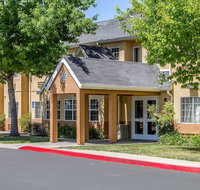 Quality Inn  Suites Wine Country - Tourism House