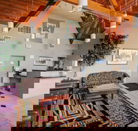 Red Carpet Inn - Tourism House